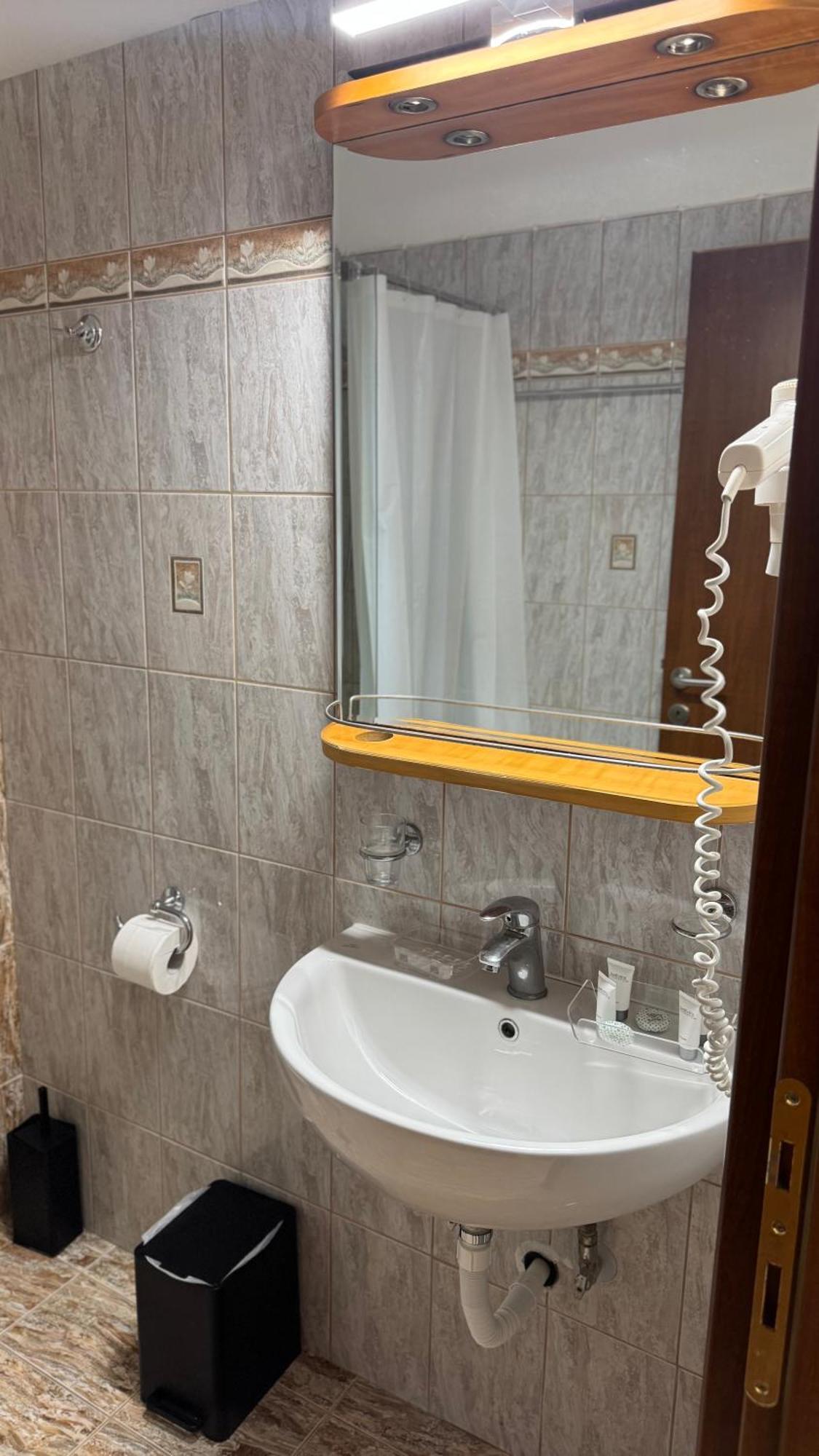 Chrisovalanto Hotel Sívota Pokoj fotografie