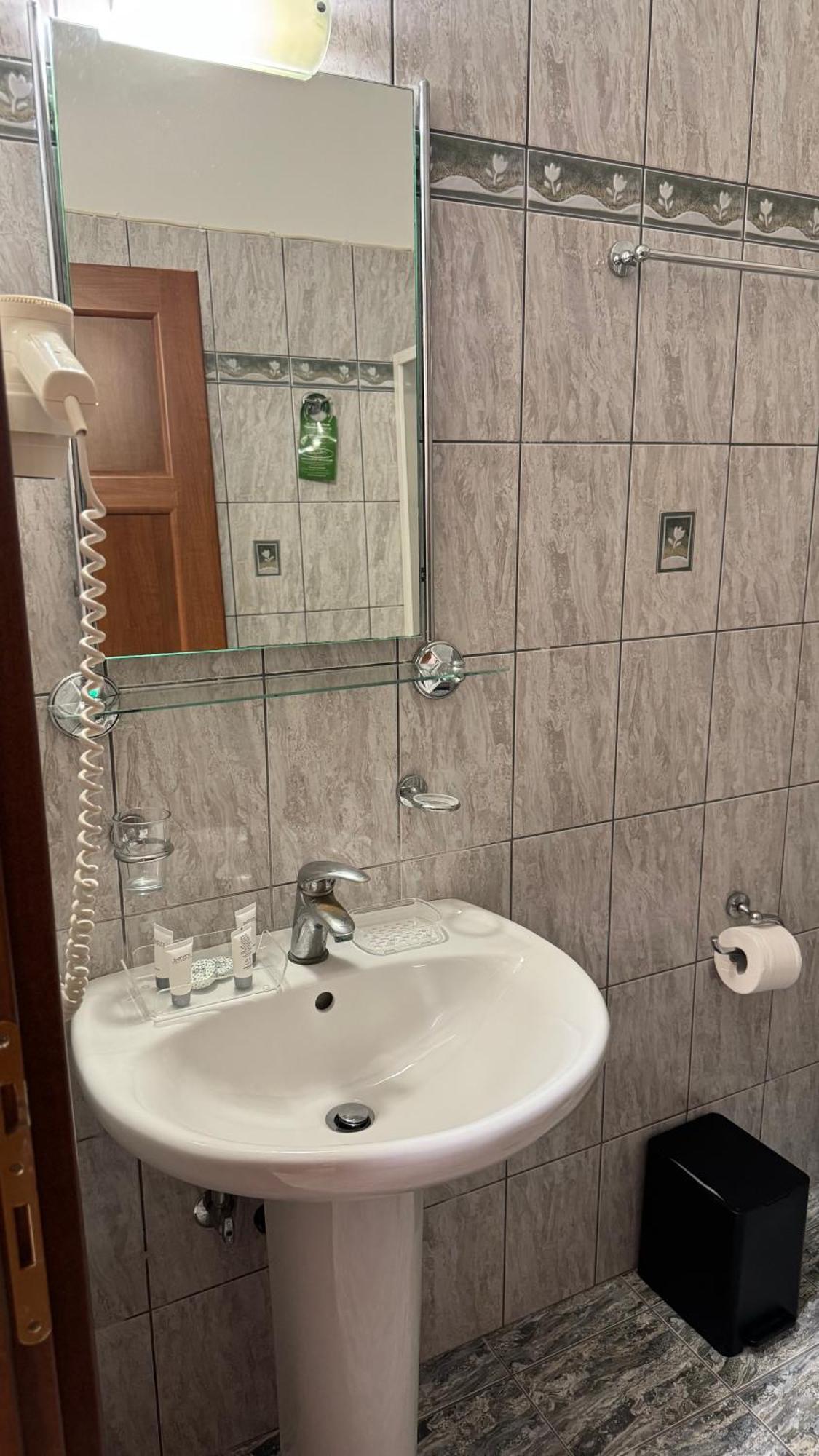 Chrisovalanto Hotel Sívota Pokoj fotografie
