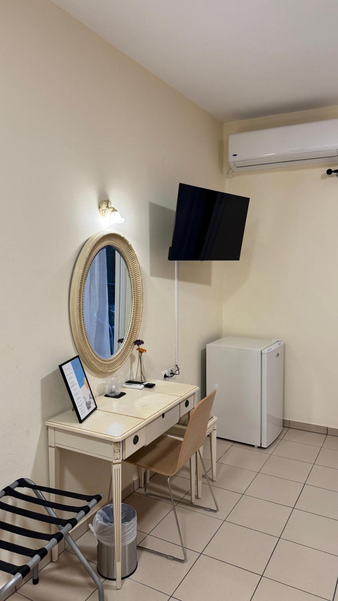 Chrisovalanto Hotel Sívota Pokoj fotografie
