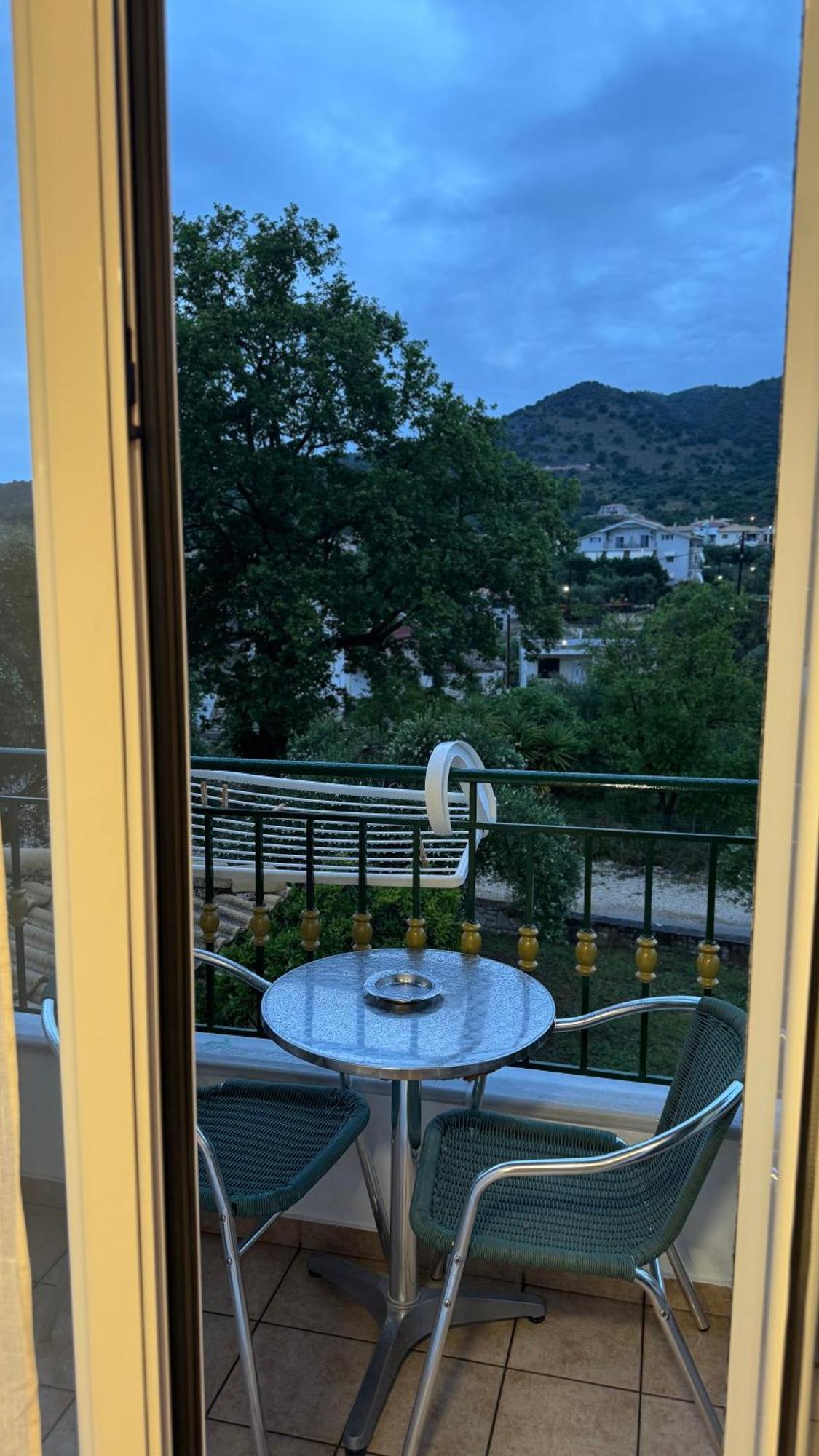 Chrisovalanto Hotel Sívota Pokoj fotografie